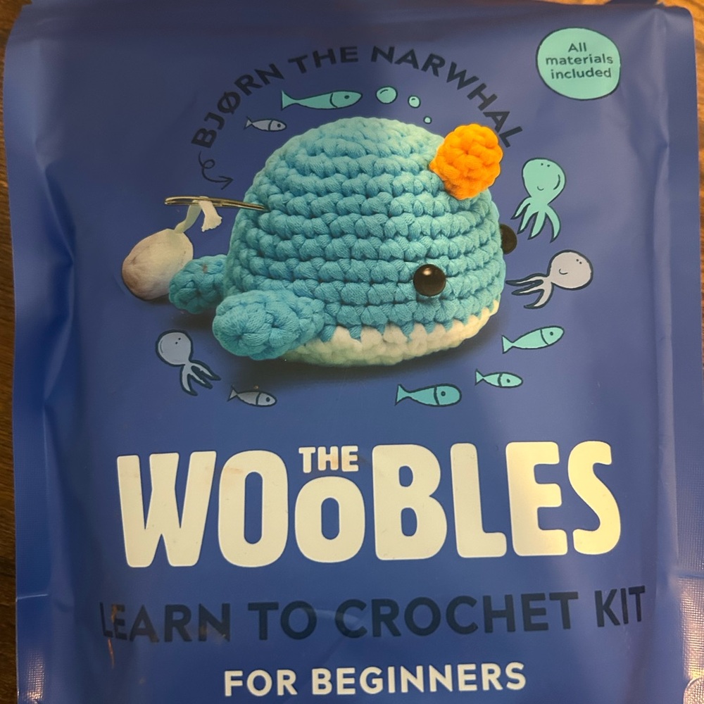 The Woobles Bjorn the Narwhal Crochet Kit - Blue and Orange